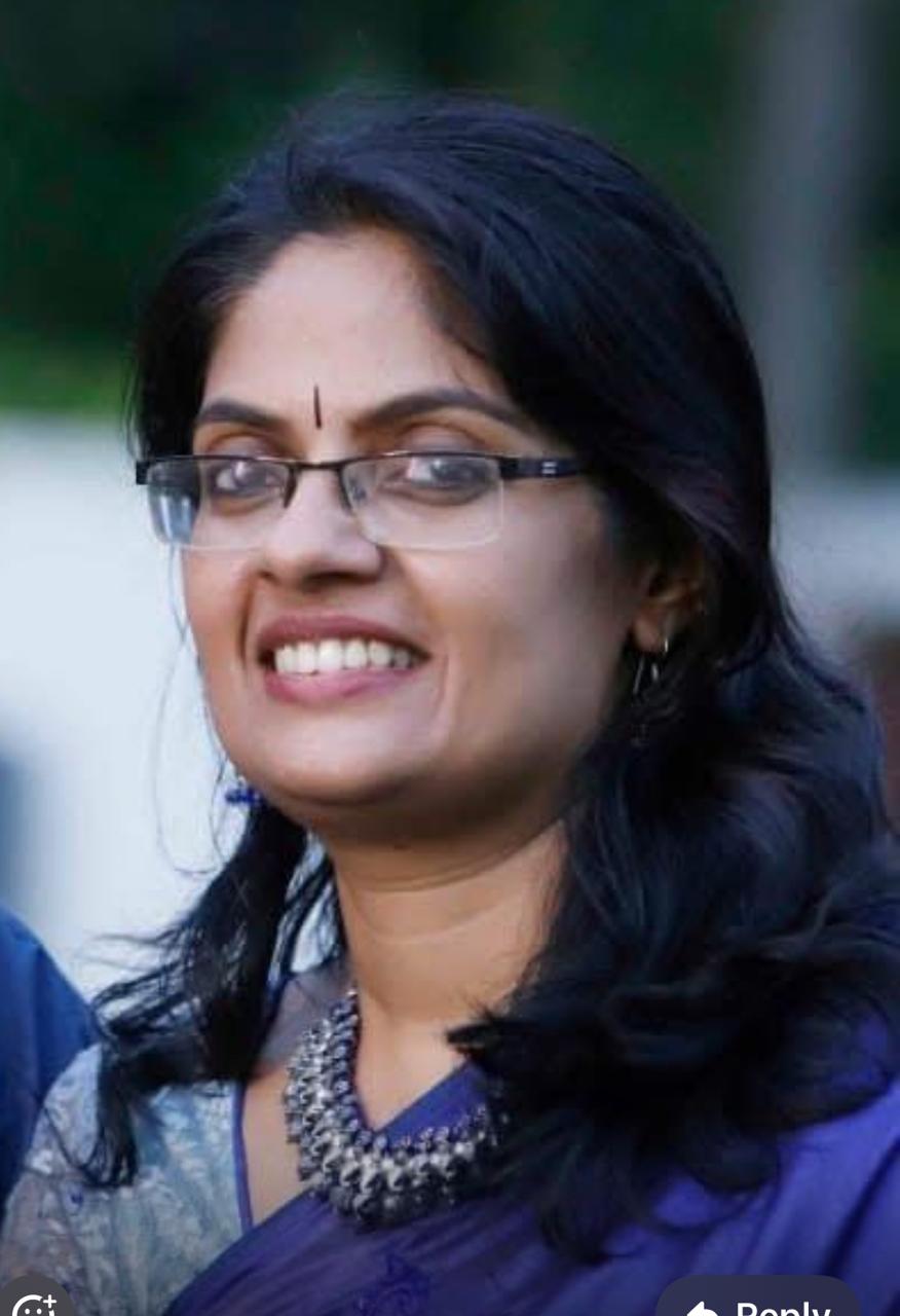 Dr. Nisha, periodontist and family dentist, Kalpetta, Wayanad